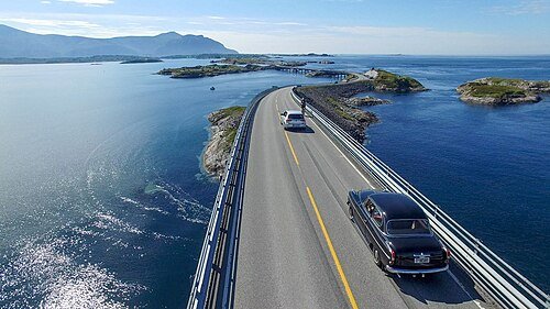 File:Atlantic Ocean Road (177685737).jpeg