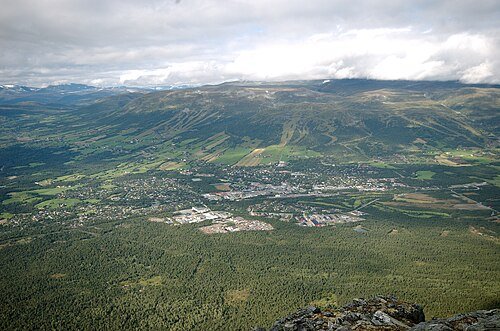 Oppdal (village)