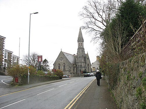 File:The Menai Bridge 'English' Presbyterian Chapel - geograph.org.uk - 369049.jpg