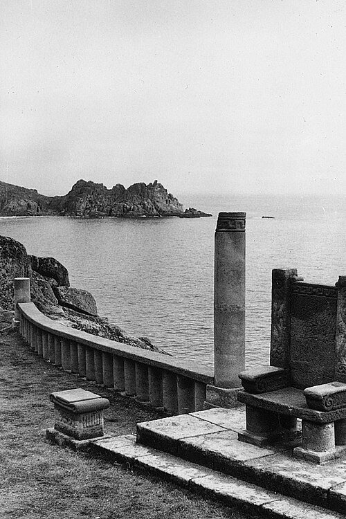 File:Minack Theatre, Porthcurno, 1949 - geograph.org.uk - 6366705.jpg