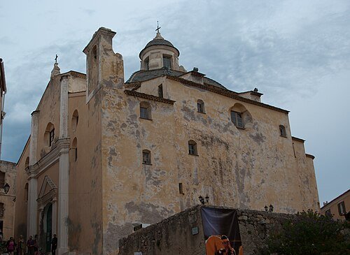 File:Eglise St-Jean-Baptiste dans la citadelle de Calvi.jpg
